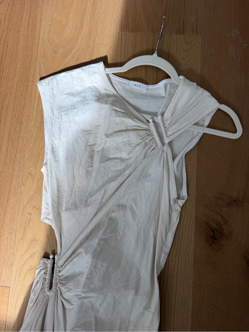 A.L.C. Cream Sleeveless Twist-Detail Tank Top